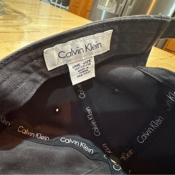 CK Baseball Cap - Picture 4 of 5